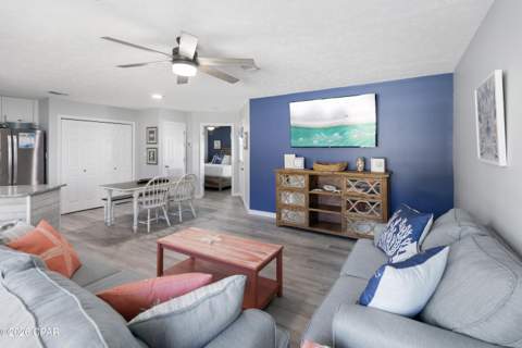 21401 Hilltop Avenue, Panama City Beach FL - photo 6 of 37