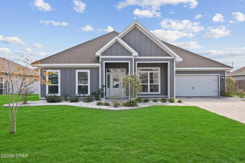 5 bedroom SingleFamilyResidence at 140 Martingale Loop, Plantation at College Point, Lynn Haven — photo 1