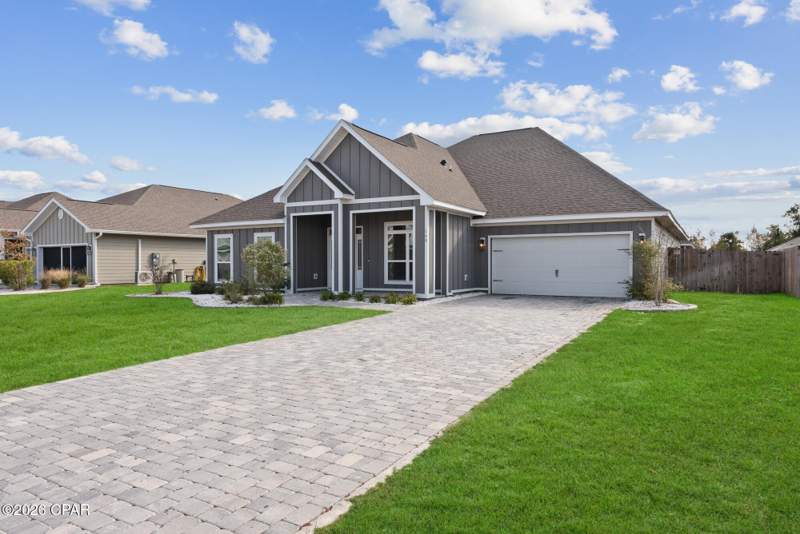 5 bedroom SingleFamilyResidence at 140 Martingale Loop, Plantation at College Point, Lynn Haven — photo 3