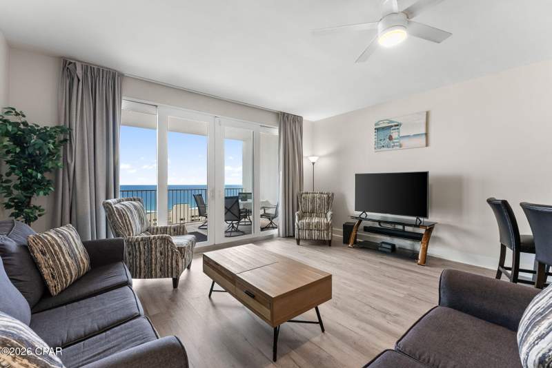 3 bedroom Condominium at 9860 S Thomas Drive 1712, Laketown Wharf, Panama City — photo 4