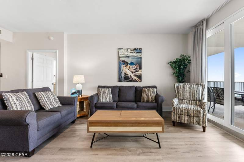 3 bedroom Condominium at 9860 S Thomas Drive 1712, Laketown Wharf, Panama City — photo 5