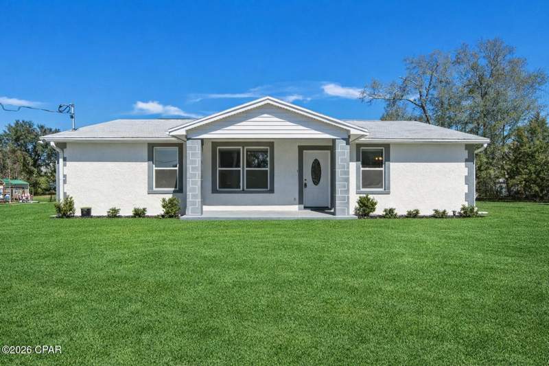 3 bedroom SingleFamilyResidence at 5744 Fort Road, Greenwood, Greenwood — photo 2