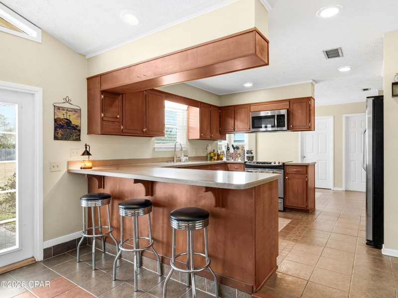 4 bedroom SingleFamilyResidence at 4326 Pine Tree Lane, Bingoose Estates U-1, Lynn Haven — photo 3