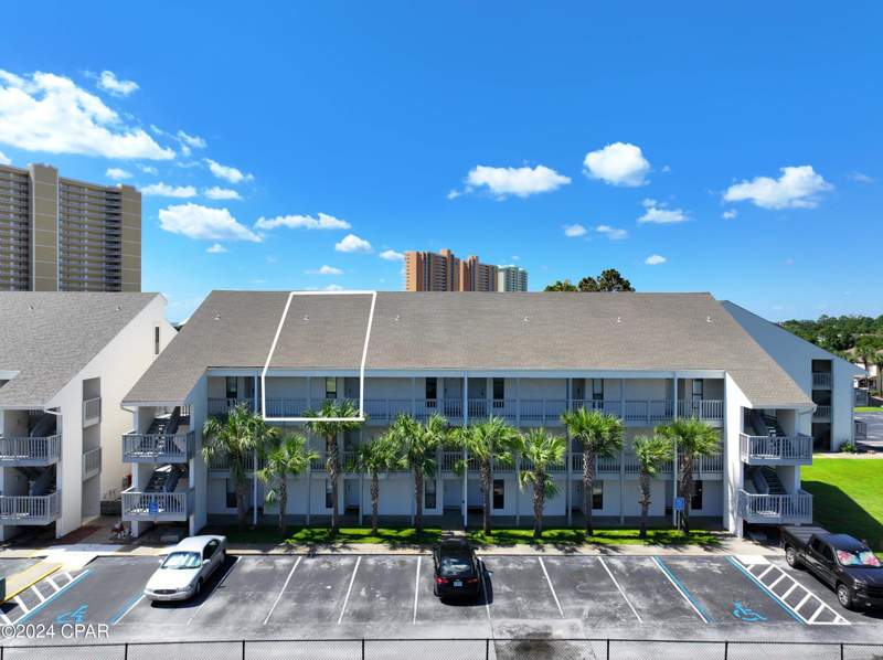 1 bedroom Condominium at 17614 Front Beach Road 17E, Endless Summer II, Panama City Beach — photo 4