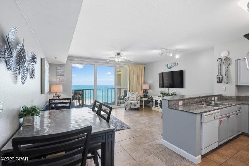 2 bedroom Condominium at 9900 S Thomas Drive 1704, Shores Of Panama Phase I, Panama City — photo 4