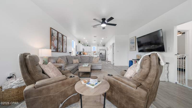 3 bedroom SingleFamilyResidence at 1115 Cone Avenue, M. N. Kneece Replat, Panama City — photo 2