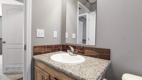 2442 Pinewood Drive, Chipley FL - photo 17 of 40