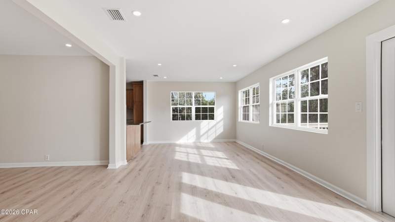3 bedroom SingleFamilyResidence at 1112 Earl Avenue, Caroline Add Unit 2, Panama City — photo 3