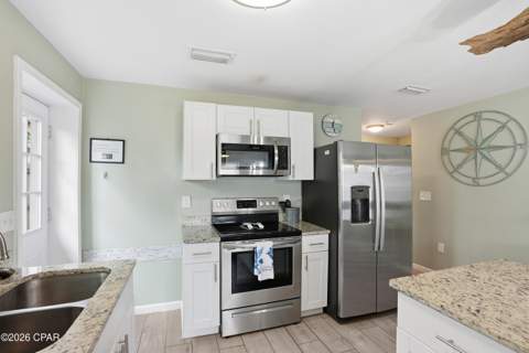 5616 Pinetree Avenue, Panama City FL - photo 11 of 43