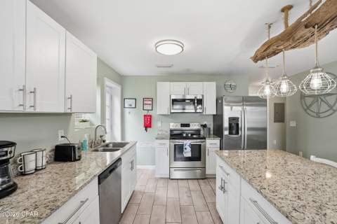 5616 Pinetree Avenue, Panama City FL - photo 13 of 43