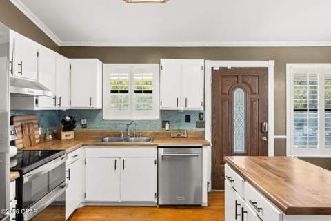 408 Dolphin Street, Panama City Beach FL - photo 19 of 59