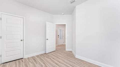 128 Hollis Circle, Port St Joe FL - photo 9 of 47