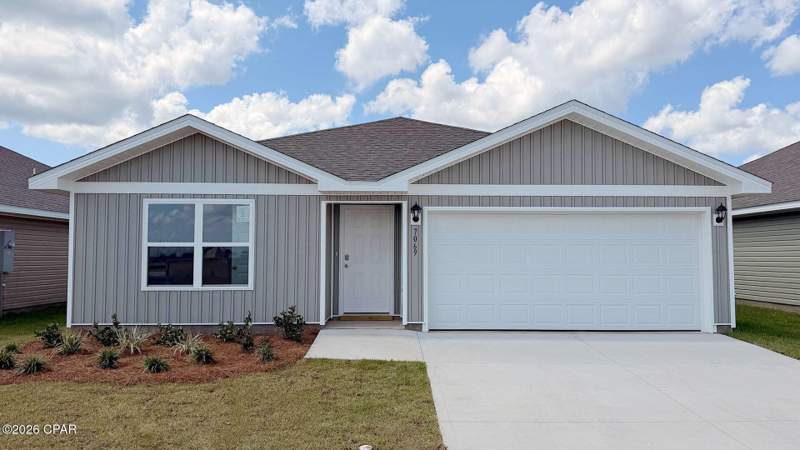 4 bedroom SingleFamilyResidence at 7069 William Pitsenbarger Road, Liberty, Panama City — photo 2