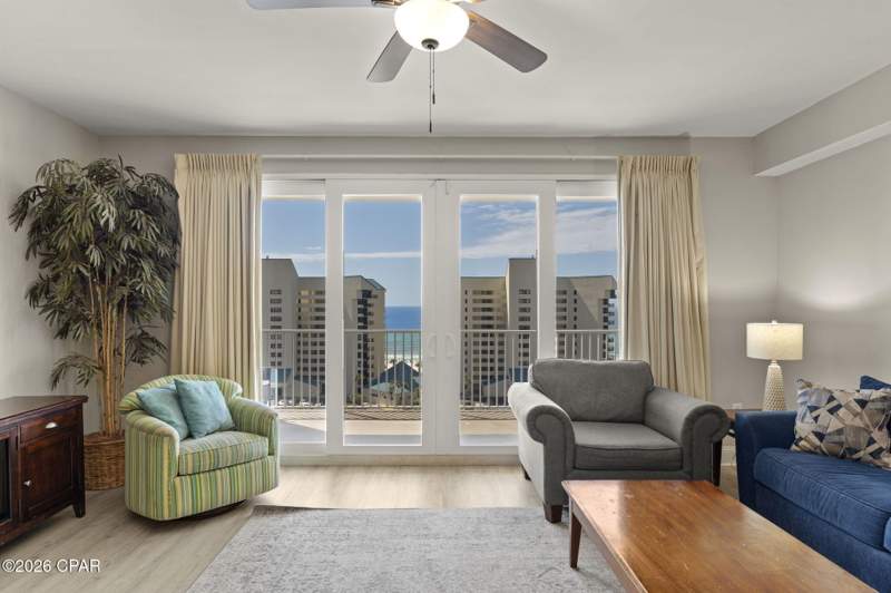 1 bedroom Condominium at 9860 S Thomas Drive 815, Laketown Wharf Phase II, Panama City Beach — photo 5