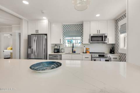 13011 Oleander Drive, Panama City Beach FL - photo 13 of 40