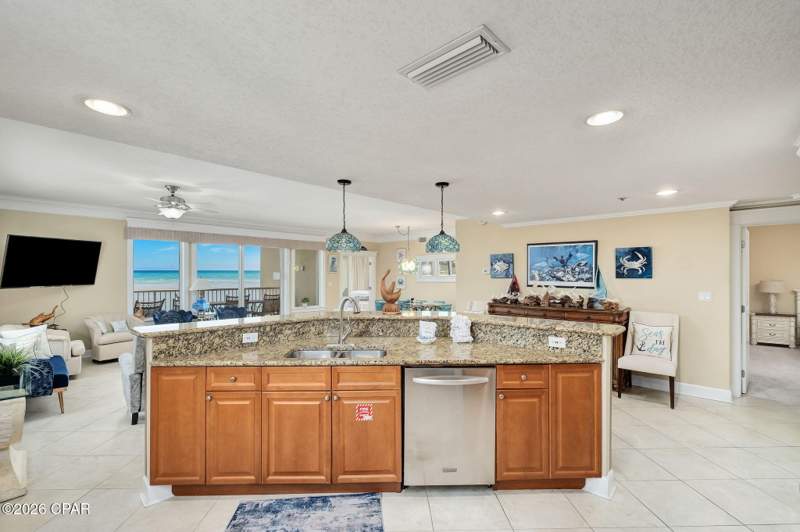 4 bedroom Condominium at 11800 Front Beach Road 1404, Grand Panama Beach Resort, Panama City Beach — photo 2