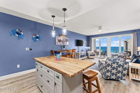 9860 S Thomas Drive 606, Panama City FL - photo 8 of 49