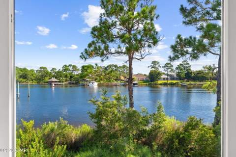7852 Grand Lagoon Way, Panama City Beach FL - photo 16 of 58