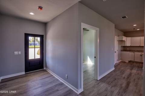 9019 Pecan Avenue, Youngstown FL - photo 7 of 54