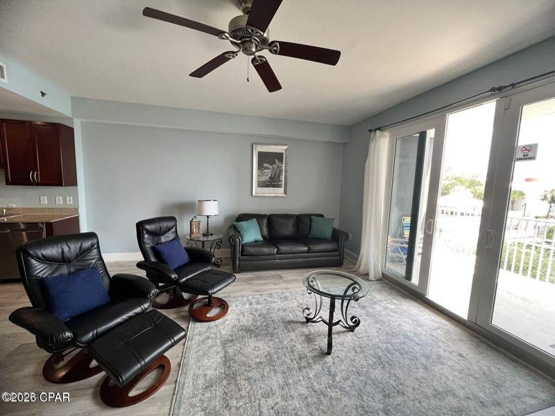 1 bedroom Condominium at 9902 S Thomas Drive 135, Laketown Wharf, Panama City — photo 3