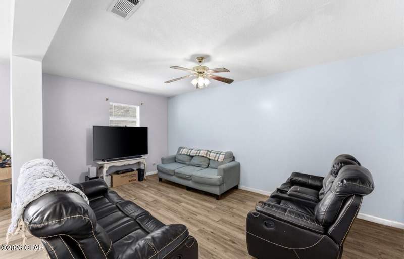 3 bedroom SingleFamilyResidence at 1206 Colorado Avenue, Lynn Haven, Lynn Haven — photo 3