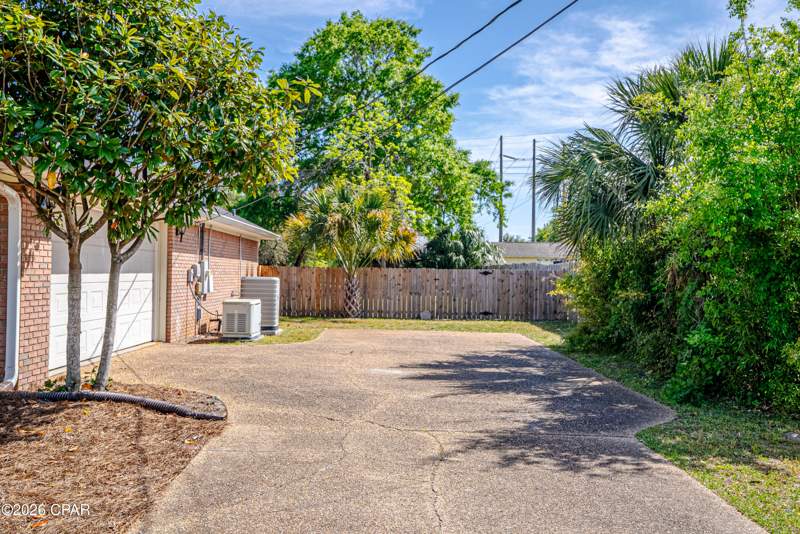 3 bedroom SingleFamilyResidence at 1607 Wildridge Road, Wildridge, Lynn Haven — photo 3