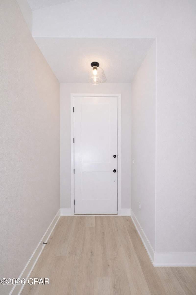 3 bedroom SingleFamilyResidence at 7282 Legions Loop, Parkbrook, Panama City — photo 2