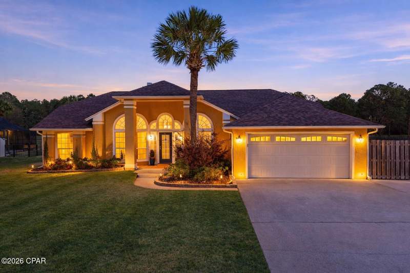 3 bedroom SingleFamilyResidence at 258 E Eagle Drive, Colony Subd Phase 1, Panama City Beach — photo 2