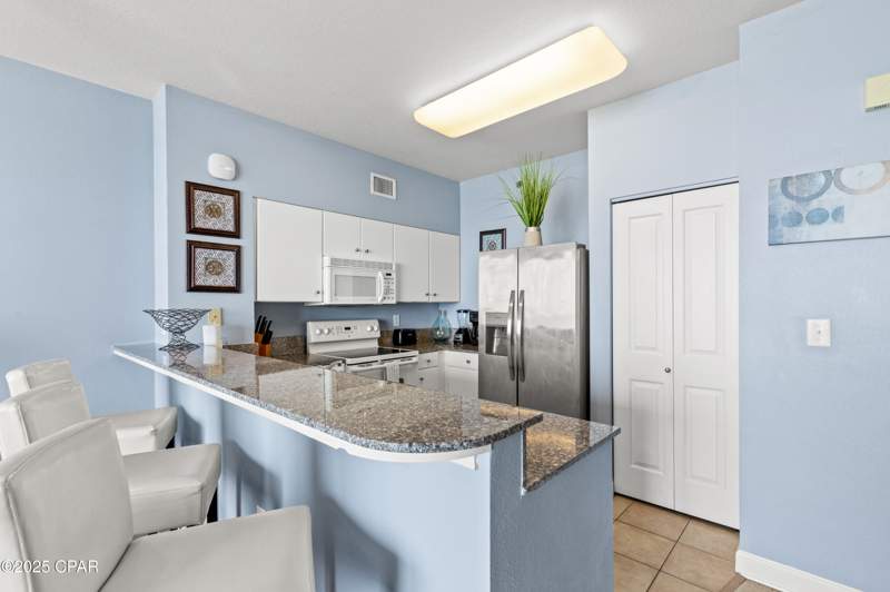 2 bedroom Condominium at 9900 S Thomas Drive 1019, Shores Of Panama, Panama City Beach — photo 3