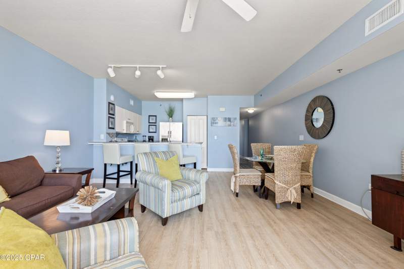 2 bedroom Condominium at 9900 S Thomas Drive 1019, Shores Of Panama, Panama City Beach — photo 4