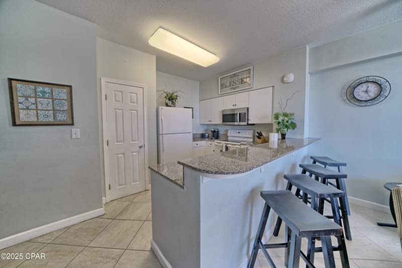 2 bedroom Condominium at 9900 S Thomas Drive 407, Shores Of Panama, Panama City Beach — photo 3