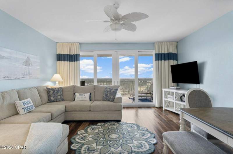 3 bedroom Condominium at 9902 S Thomas Drive 1734, Laketown Wharf, Panama City — photo 3