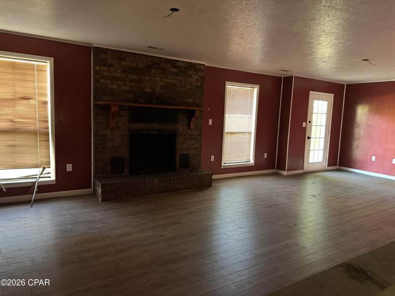 3 bedroom SingleFamilyResidence at 4509 Fowler Road, Graceville, Graceville — photo 5