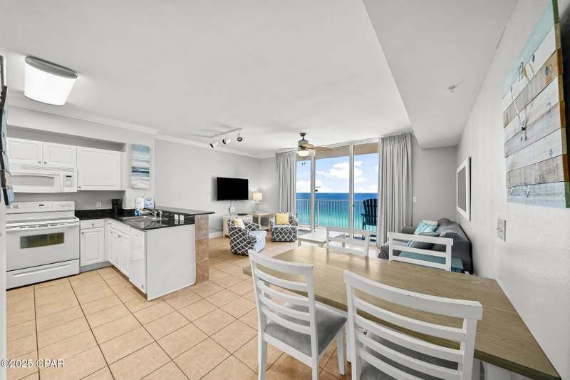 2 bedroom Condominium at 16819 Front Beach Road 1110, Tidewater Beach Phase II, Panama City Beach — photo 4