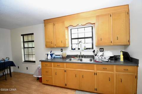 1395 Warren Avenue, Chipley FL - photo 6 of 24