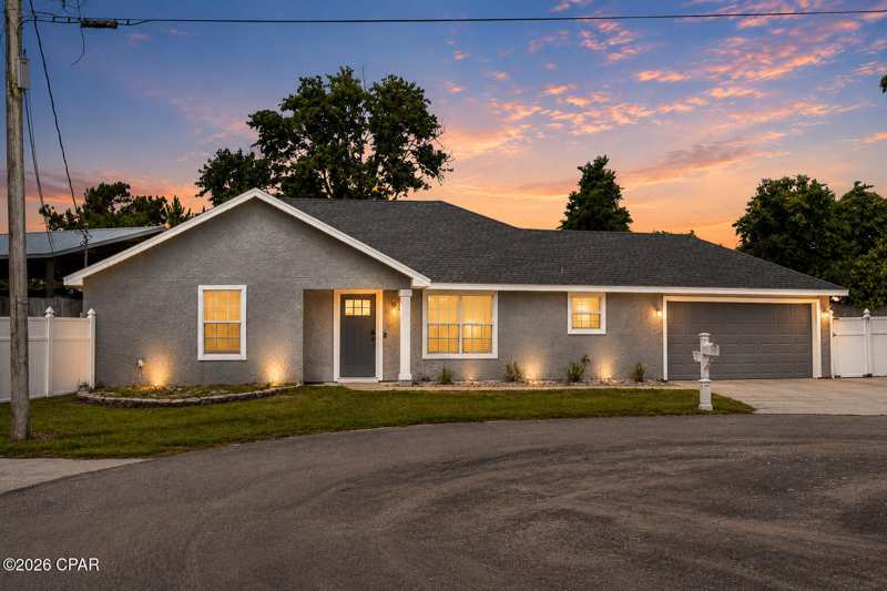 3 bedroom SingleFamilyResidence at 936 Pelican Place, North Beach Estates, Panama City Beach — photo 1