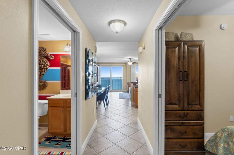 1 bedroom Condominium at 2400 Grandiflora Boulevard 1002, Magnolia Bay Club, Panama City — photo 3