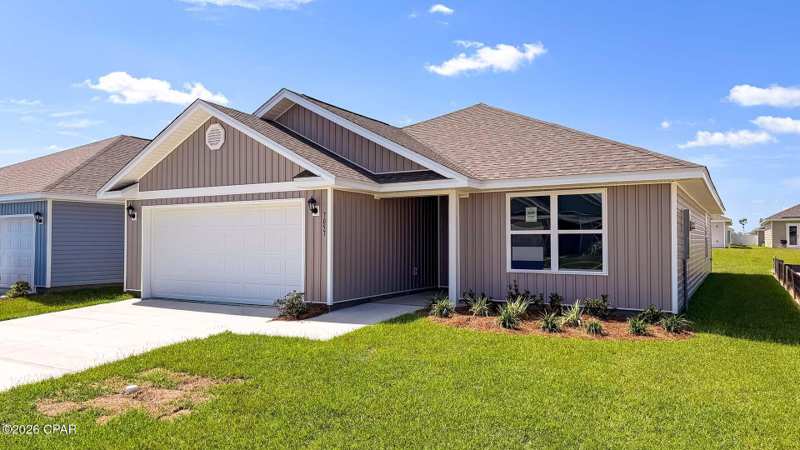 3 bedroom SingleFamilyResidence at 7057 William Pitsenbarger Road, Liberty, Panama City — photo 1
