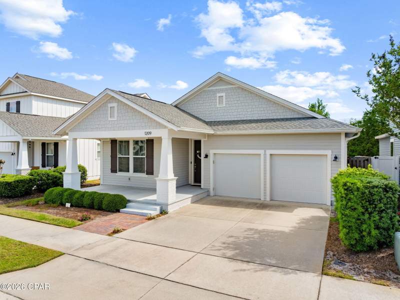 3 bedroom SingleFamilyResidence at 1209 Bluestem Street, Sweetbay, Panama City — photo 2