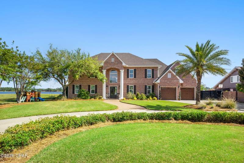 5 bedroom SingleFamilyResidence at 4734 Baywood Drive, Baywood Shores Estates, Lynn Haven — photo 3
