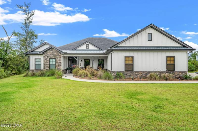 4 bedroom SingleFamilyResidence at 4509 Tender Creek Cove, Cedar Creek At Deerpoint Lake, Southport — photo 2