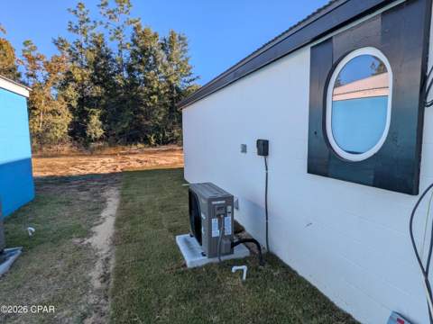 13777 Windsor Avenue, Youngstown FL - photo 15 of 18