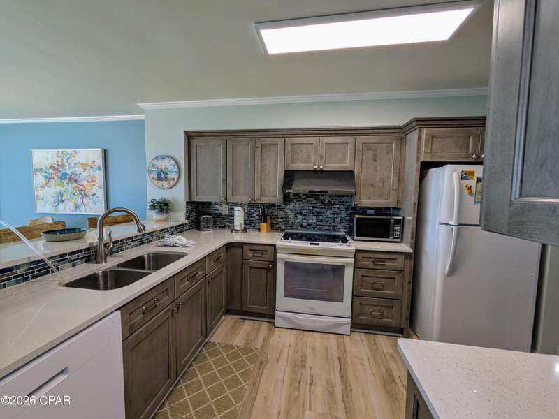 3 bedroom Condominium at 7205 Thomas Drive E601, Dunes Of Panama Phase V, Panama City Beach — photo 2