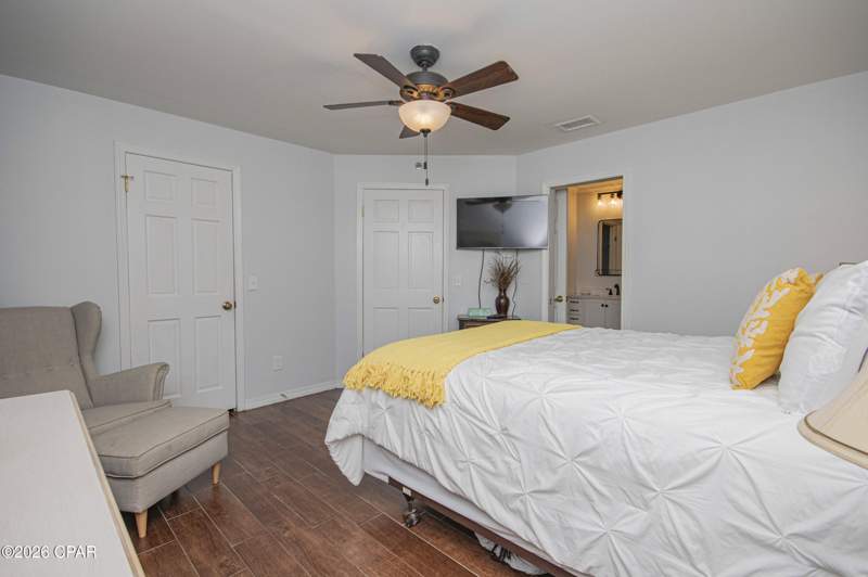 1 bedroom Condominium at 8730 Thomas Drive 1207B, Plazas Of St.Thomas I, Panama City Beach — photo 5