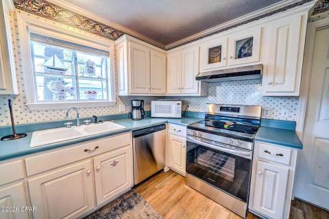 359 Amberjack Drive, Panama City Beach FL - photo 13 of 47