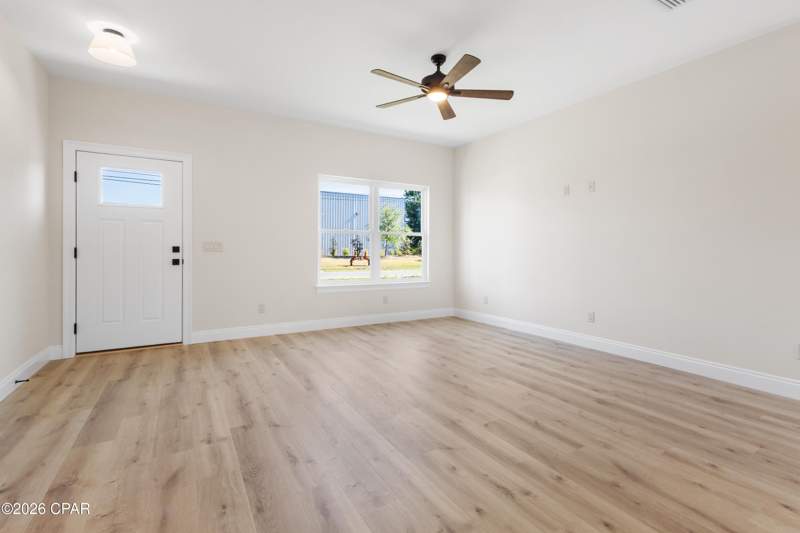 3 bedroom SingleFamilyResidence at 225 W 13th Street, Bry-Co Park, Panama City — photo 3