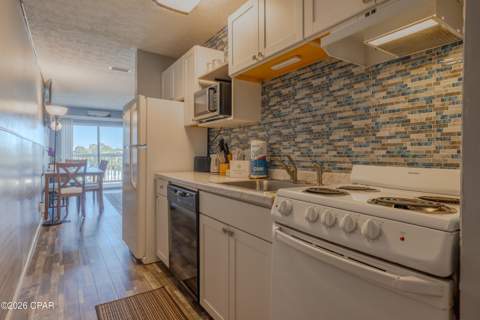 301 Lullwater Drive 435, Panama City Beach FL - photo 6 of 27
