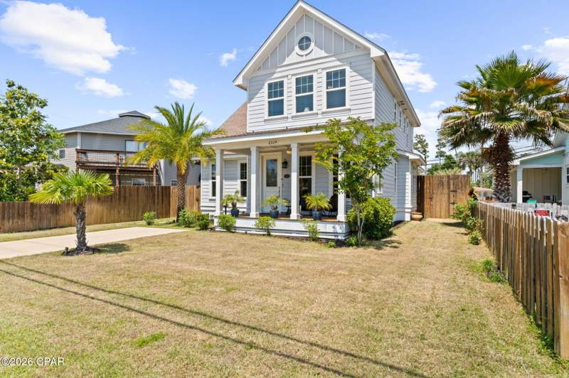 4 bedroom SingleFamilyResidence at 6324 N Lagoon Drive, Treasure Cove, Panama City Beach — photo 5
