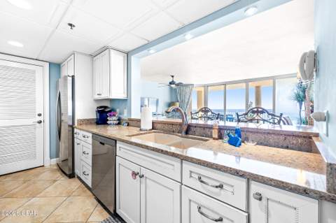 10515 Front Beach Road 1106, Panama City Beach FL - photo 8 of 57