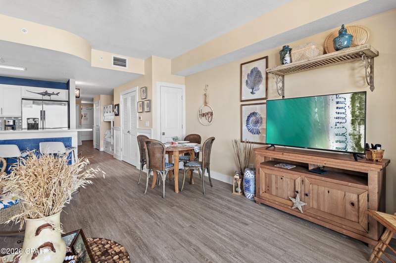 1 bedroom Condominium at 15928 Front Beach Road 32005, Calypso Towers III, Panama City Beach — photo 5